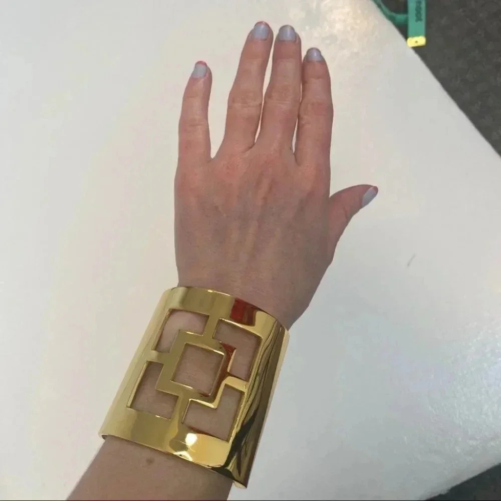 Trina Turk Gold Bracelet - Picture 3 of 6